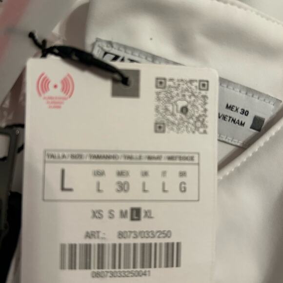 Zara White & Black Ski Suit Size Large NWT - Picture 10 of 11